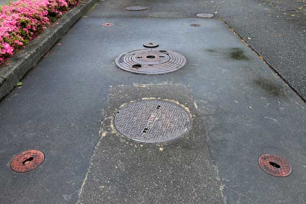 セイナン製作所などの油槽蓋